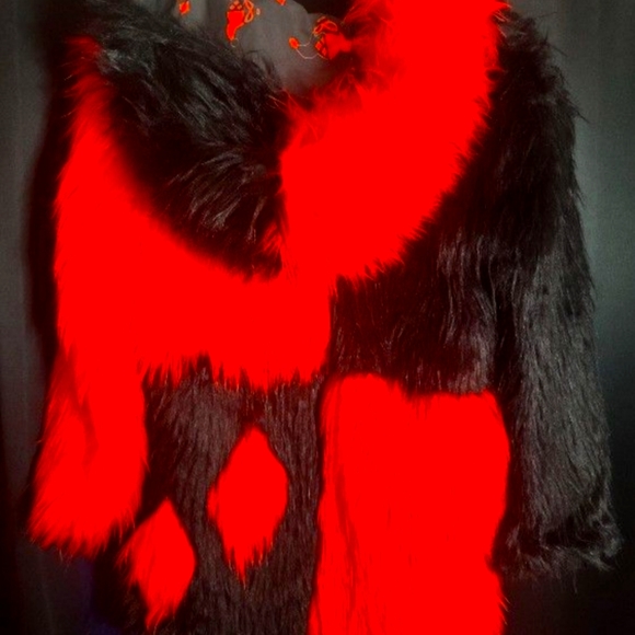 HARLEY QUINN *CUSTOM* Oversized Faux Fur Cosplay Rave Hoodie Jacket - Picture 2 of 7